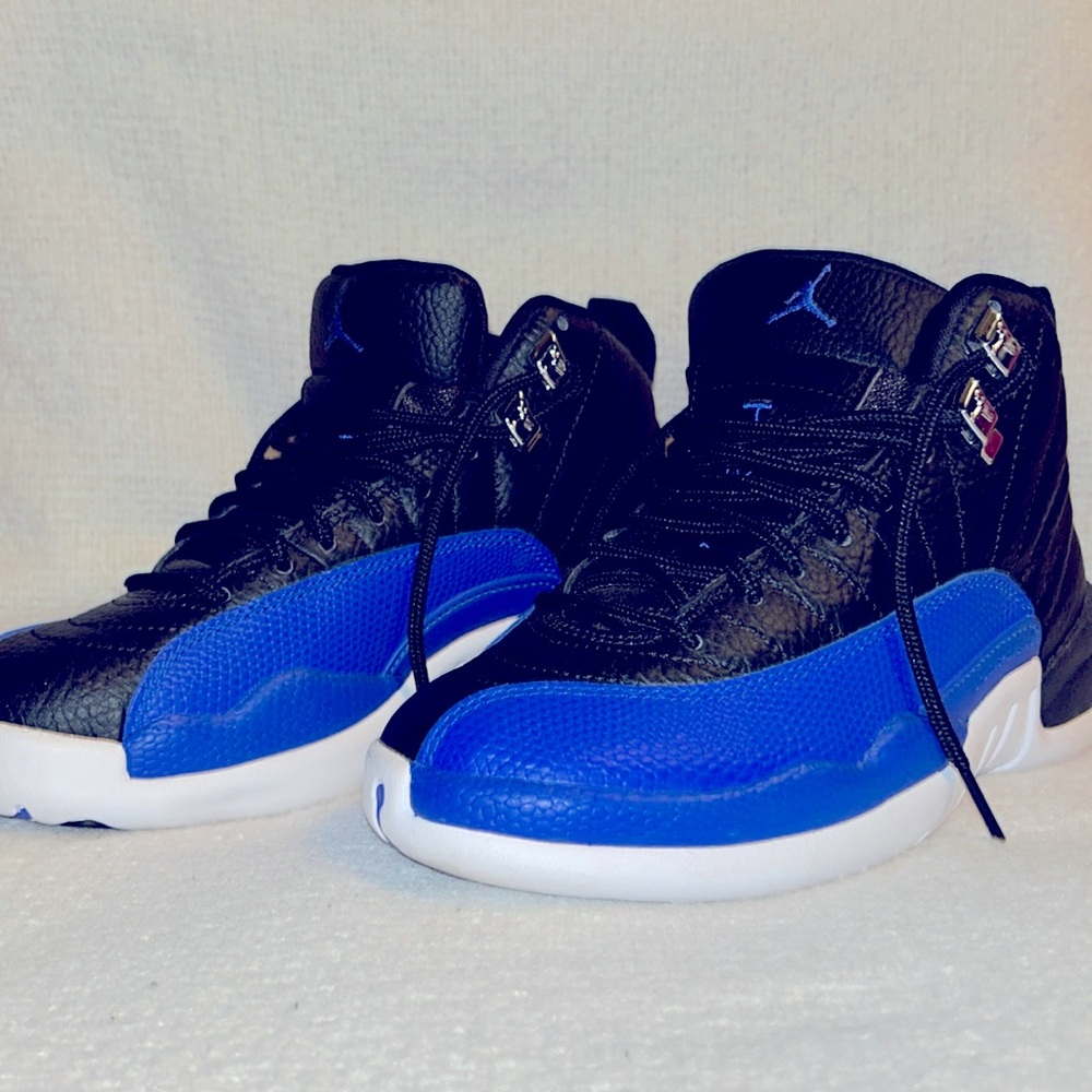 Air Jordan 12 Retro – Kids Size 5